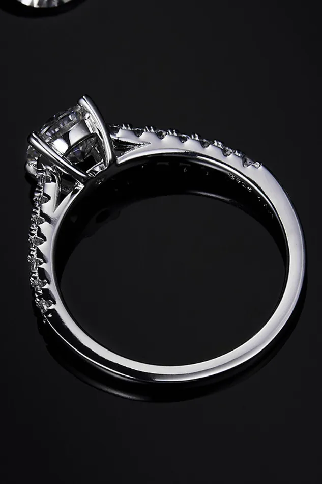 Trendsi 1 Carat Moissanite 925 Sterling Silver Side Stone Ring Rings