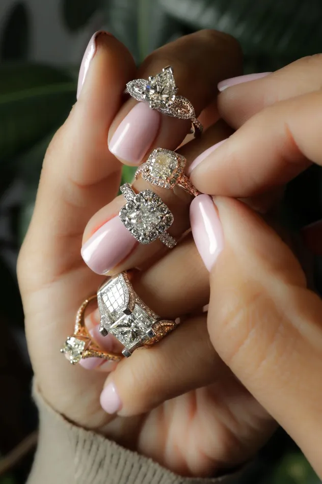 2 ctw GIA Certified Pear Cut Diamond Engagement Ring Crown Jewels Coin Rings