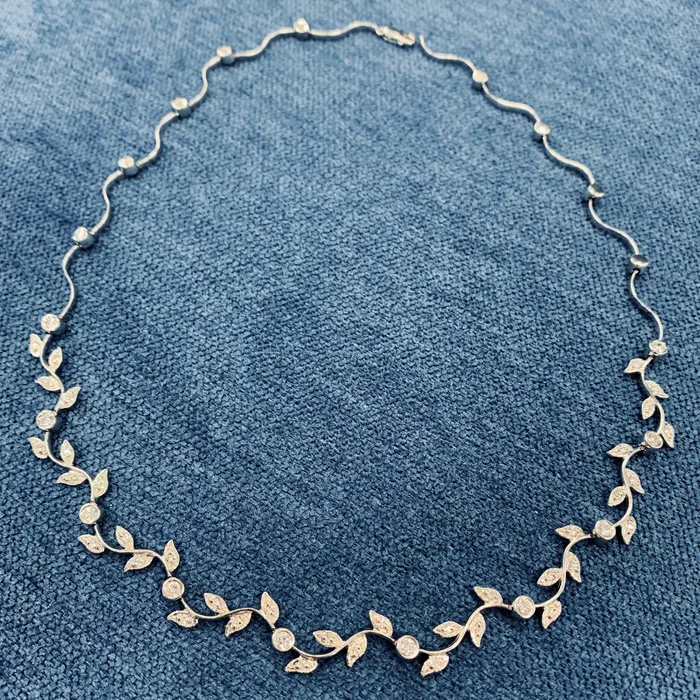 Grape Vine Necklace 125 ct Diamonds in White Gold Beauvince Necklaces