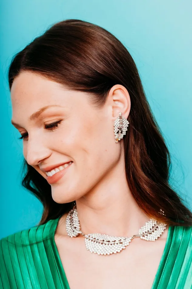Leafy Earrings Elizabeth Cole Jewelry Earrings Leafy Earrings Elizabeth Cole Jewelry Earrings