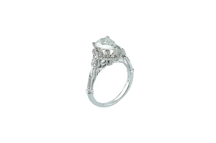 Luminar 179 ctw GIA Certified Pear Cut Diamond Engagement Ring Luminar Rings