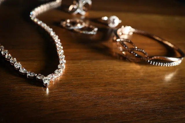 Necklaces Crown Jewels Coin 20 ct Diamond Riviera Necklace